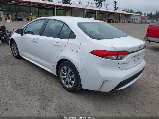 5YFEPMAE3NP324012 Toyota COROLLA LE