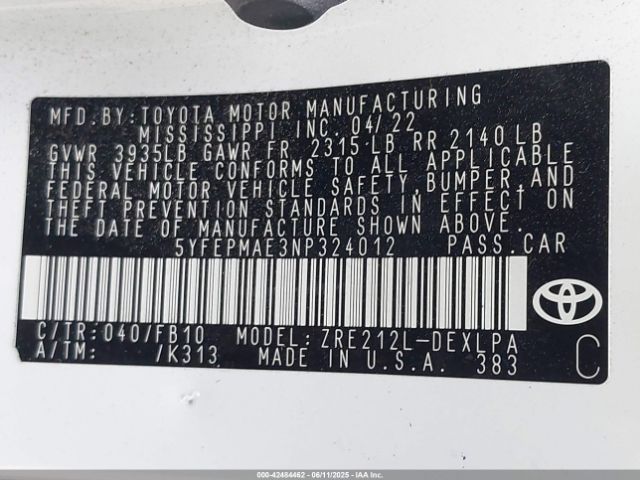 5YFEPMAE3NP324012 Toyota COROLLA LE
