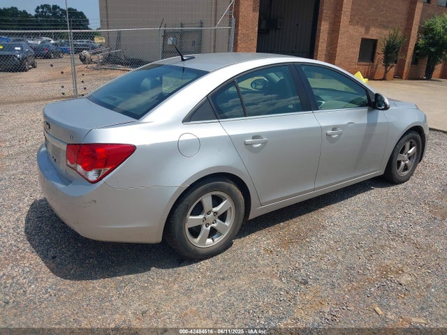 1G1PC5SB5E7439235 Chevrolet Cruze 1lt Auto