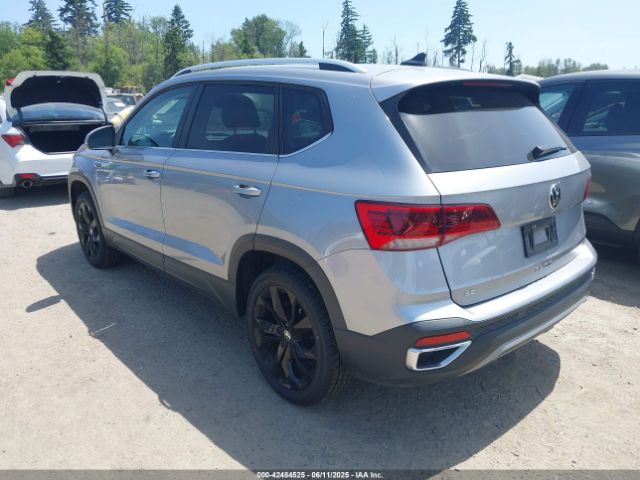 3VVLX7B24NM090940 Volkswagen Taos 1.5t Se