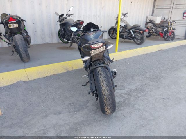 2017 HONDA CBR1000 JH2SC7752HK000700 Photo 5
