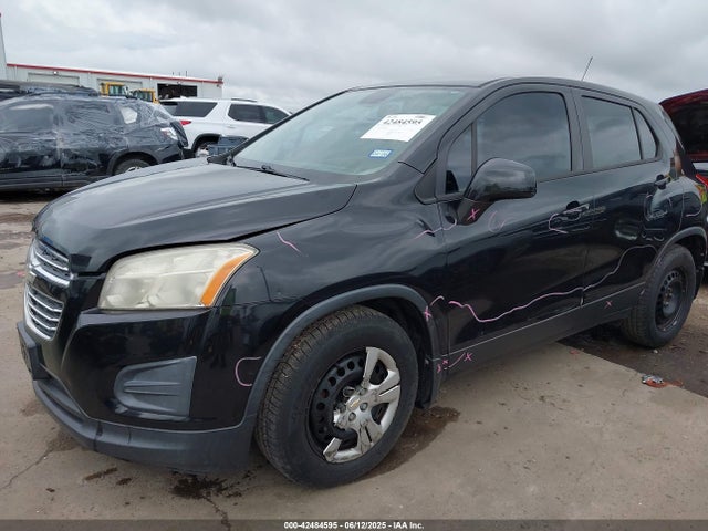 Chevrolet LUV 2015 KL7CJKSB5FB239090 Image 2