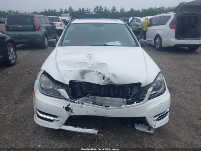 2013 MERCEDES-BENZ C 300 WDDGF8AB2DR247992 Photo 5