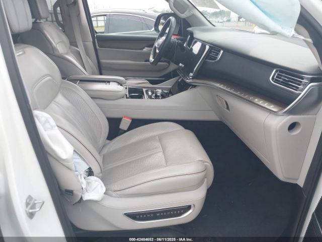 2023 JEEP GRAND WAGONEER L 1C4SJSFP2PS556928 Photo 4
