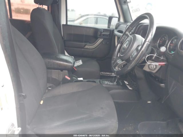 2016 JEEP WRANGLER UNLIMITED 1C4BJWKG8GL271450 Photo 4