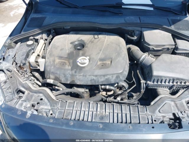 2015 VOLVO S60 YV140MFB6F2314941 Photo 9
