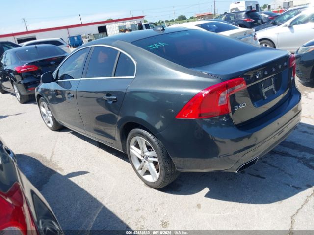 2015 VOLVO S60 YV140MFB6F2314941 Photo 2