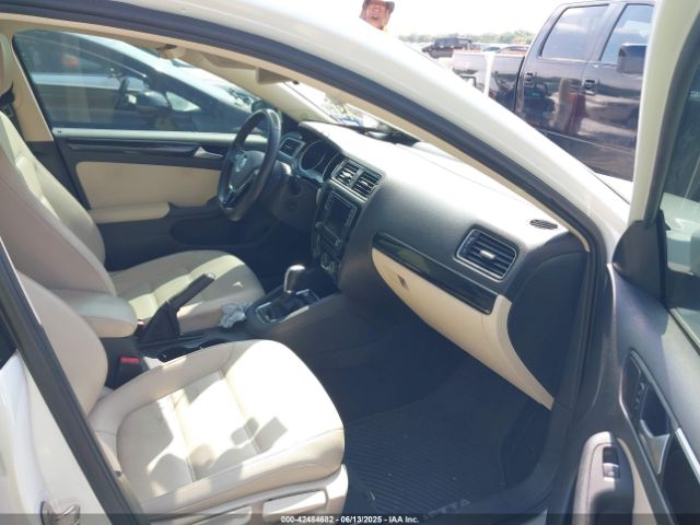 3VWL17AJ9HM390712 Volkswagen 1.8 tsi