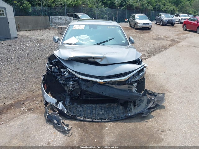1G1ZD5ST5RF120394 Chevrolet lfv