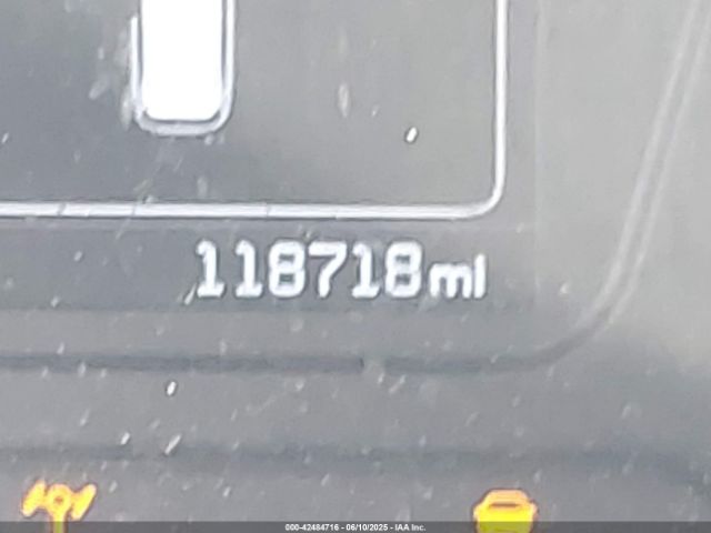 5XYPGDA33GG158847 KIA Sorento 2.4l Lx