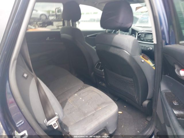 5XYPGDA33GG158847 KIA Sorento 2.4l Lx