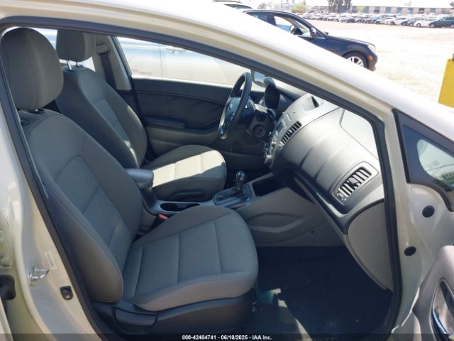 KNAFK4A67F5360888 KIA FORTE LX