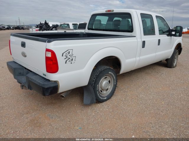 2011 FORD F-250 1FT7W2B61BEC17086 Photo 3