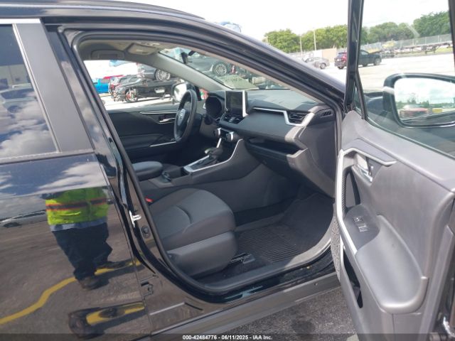 4T3RWRFV1SU164675 Toyota Rav4 Hybrid Xle