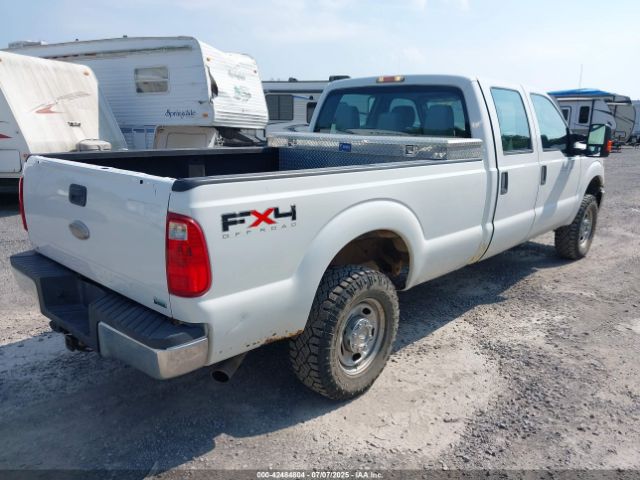 2011 FORD F-250 1FT7W2B6XBED04727 Photo 3