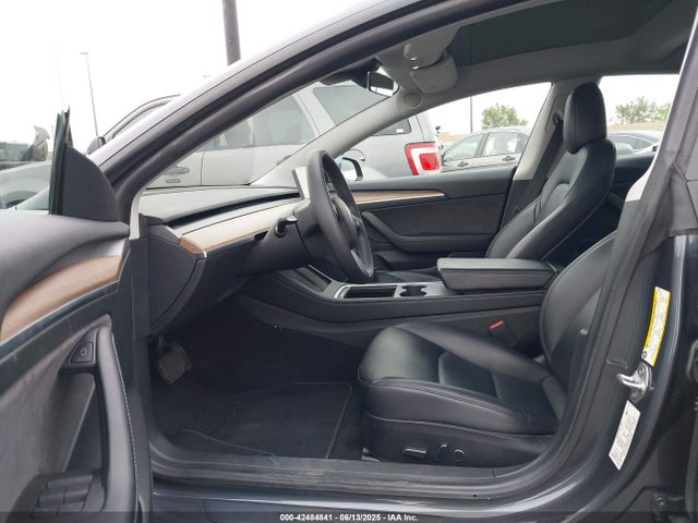 2021 TESLA MODEL 3 5YJ3E1EBXMF079795 Photo 4
