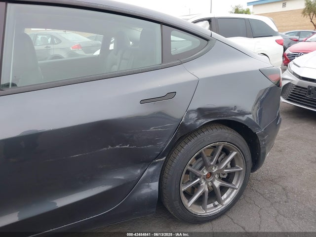2021 TESLA MODEL 3 5YJ3E1EBXMF079795 Photo 5