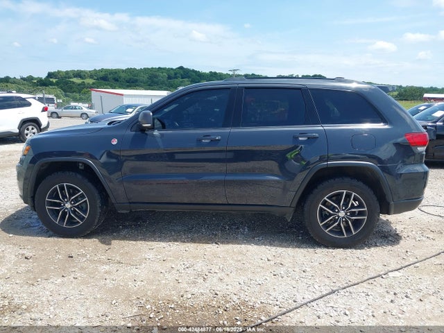 1C4RJFLG7JC418832 Jeep 2018