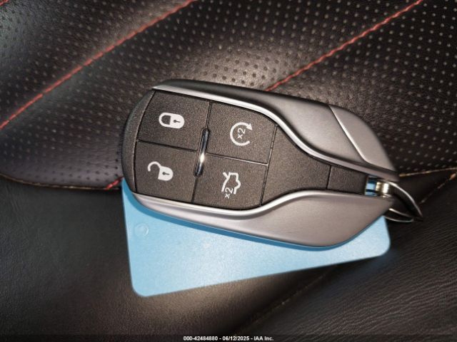 ZN661XUAXKX323919 Maserati Levante