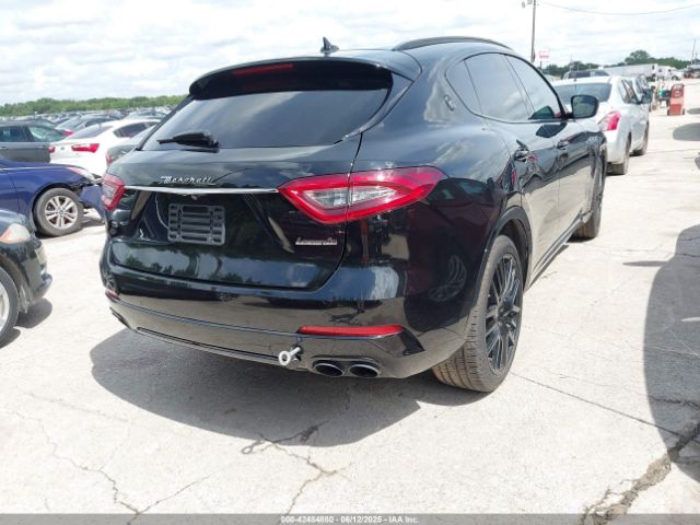 ZN661XUAXKX323919 Maserati Levante