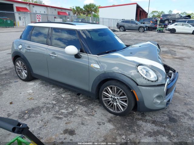 2018 MINI HARDTOP WMWXU3C55J2F51056