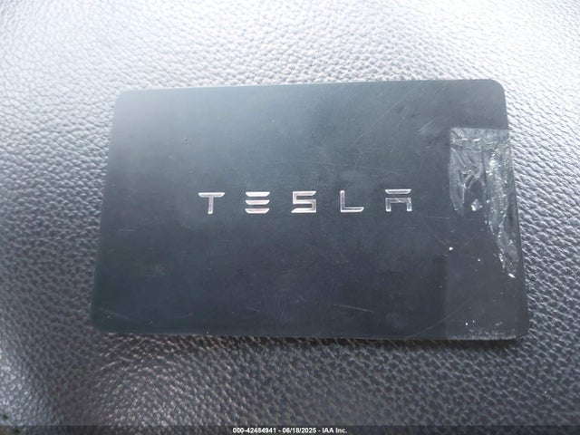 2025 TESLA MODEL Y 7SAYGDEE1SA366550 Photo 10