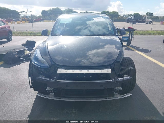 7SAYGDEE1SA366550 Tesla 2025