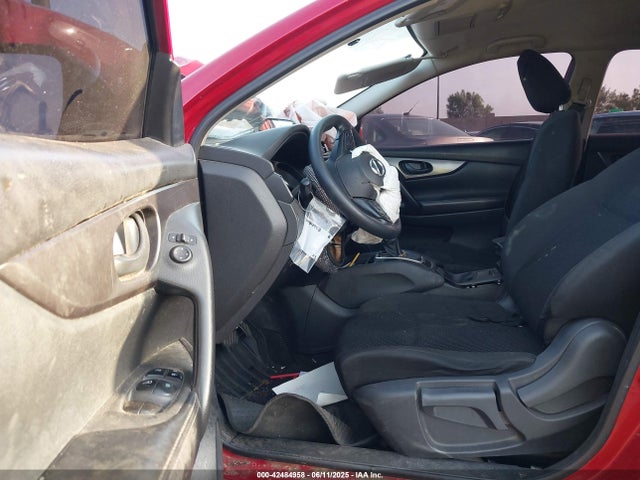 JN1BJ1CP8HW006130 Nissan 2017