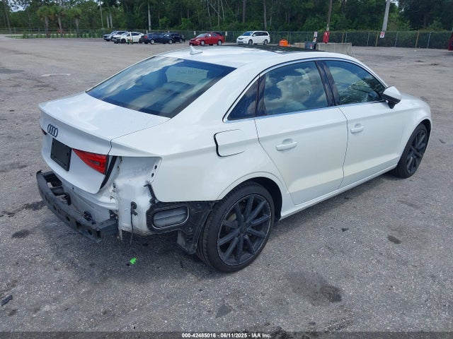 2015 AUDI A3 WAUACGFF0F1029692 Photo 3