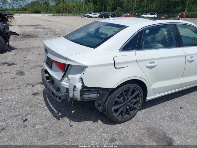 2015 AUDI A3 WAUACGFF0F1029692 Photo 5