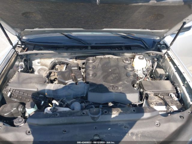 JTEMU5JR7P6192049 Toyota 4RUNNER SR5