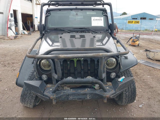 Jeep 2014 2014 1C4BJWFG0EL225456 Image 12