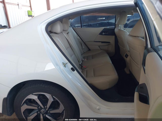 Honda k24w1 2016 1HGCR2F86GA161504 Image 8