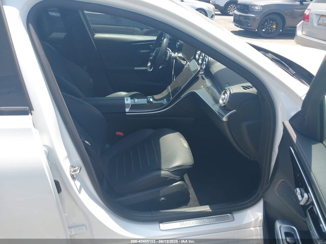 W1KAF4GB5NR036745 Mercedes-Benz m264