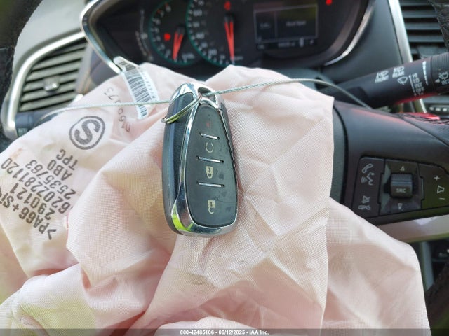 KL7CJLSM3MB373102 Chevrolet le2