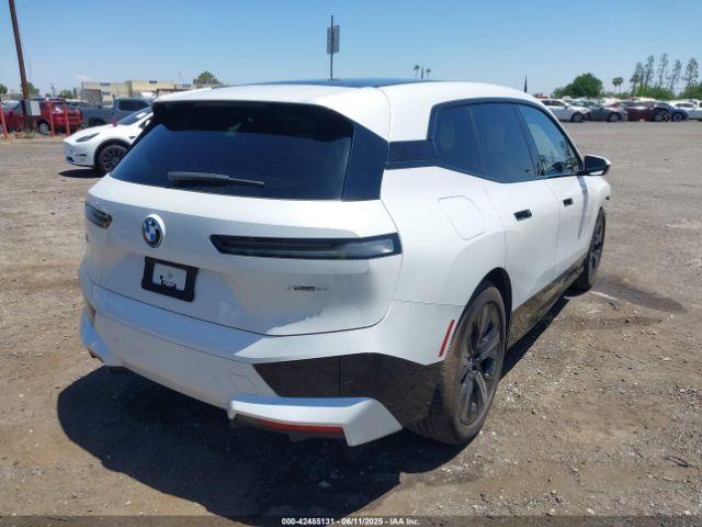 2023 BMW IX WB523CF04PCM04691 Photo 3