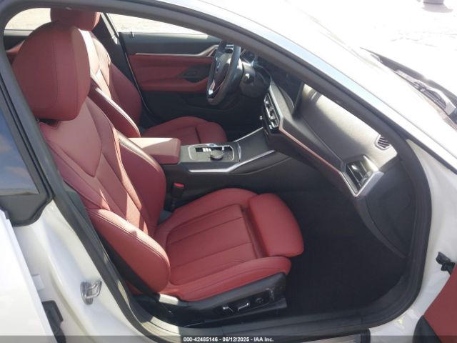 WBY43AW08RFT12002 BMW I4
