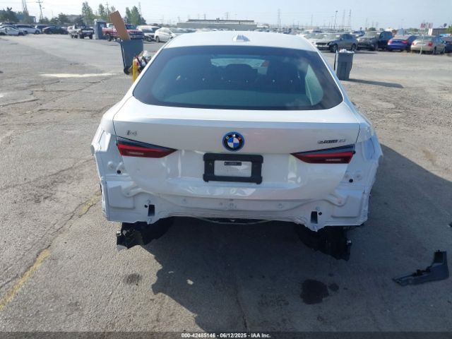 WBY43AW08RFT12002 BMW I4