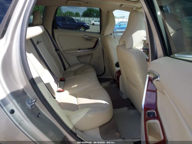 2015 VOLVO XC60 YV440MDC5F2592471 Photo 7