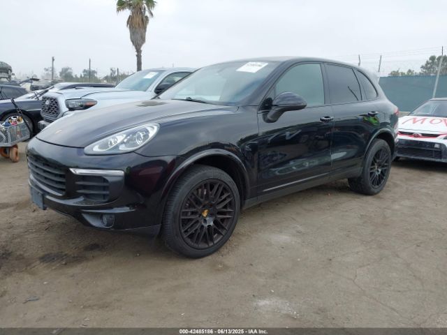 2017 PORSCHE CAYENNE WP1AA2A22HKA82177 Photo 1
