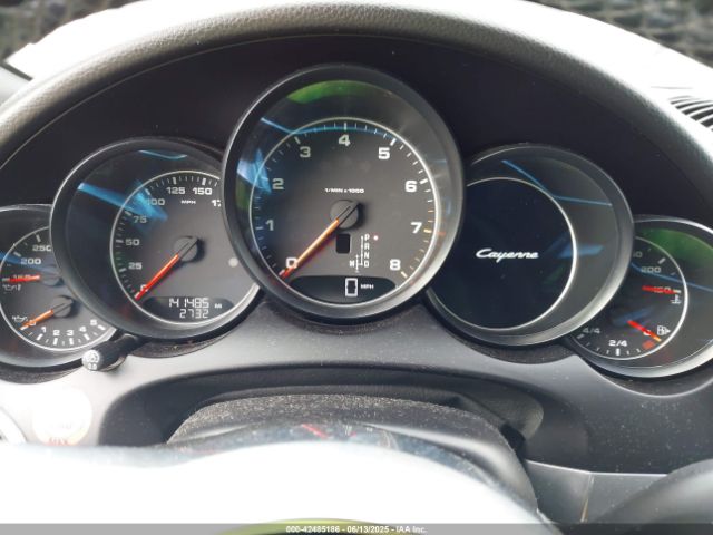 2017 PORSCHE CAYENNE WP1AA2A22HKA82177 Photo 6