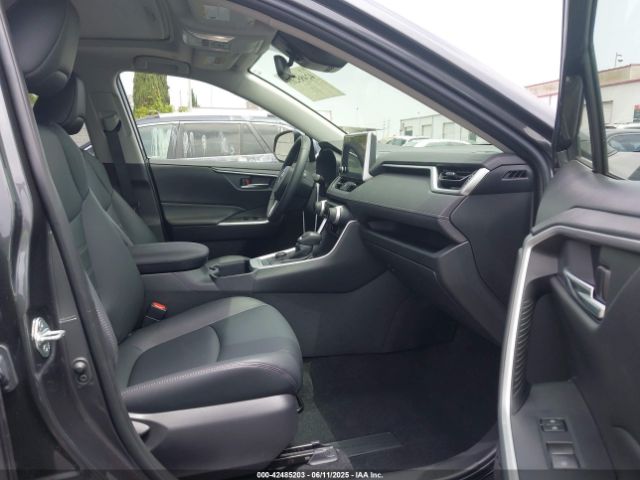 JTMB6RFV5RJ059437 Toyota a25a-fxs