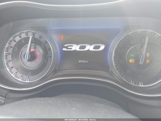 2019 CHRYSLER 300 2C3CCAAG7KH612320 Photo 6
