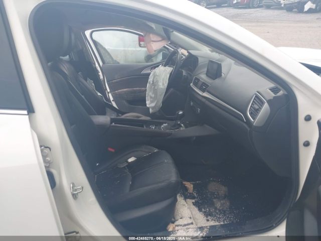2017 MAZDA MAZDA3 3MZBN1L79HM148596 Photo 4