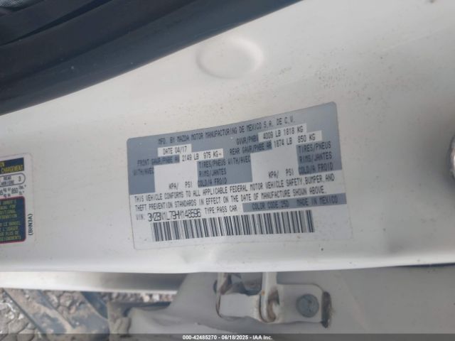 2017 MAZDA MAZDA3 3MZBN1L79HM148596 Photo 8