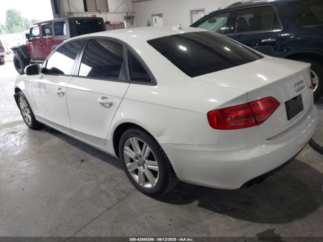 2011 AUDI A4 WAUAFAFLXBN056489 Photo 2
