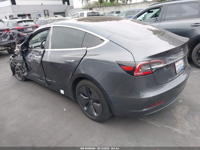 Tesla 2018 2018 5YJ3E1EA1JF042198 Image 3