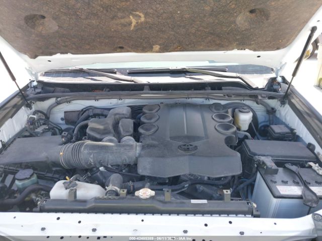 JTEEU5JR6R5310976 Toyota 4RUNNER SR5