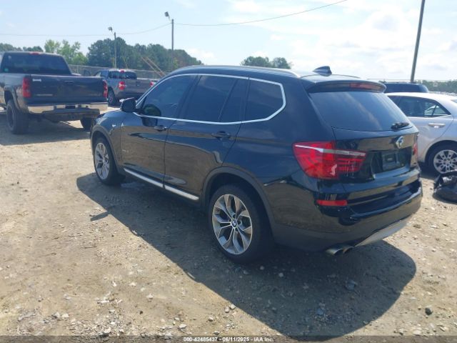 2017 BMW X3 5UXWX9C57H0T00386 Photo 2