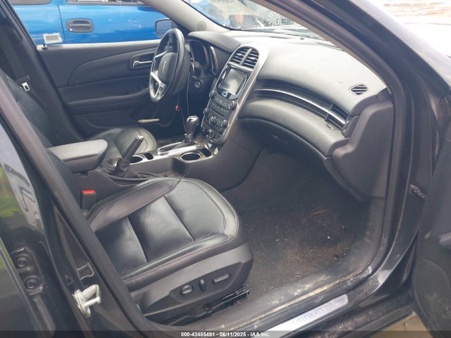 Chevrolet lkw 2015 1G11F5SL9FF133703 Image 5